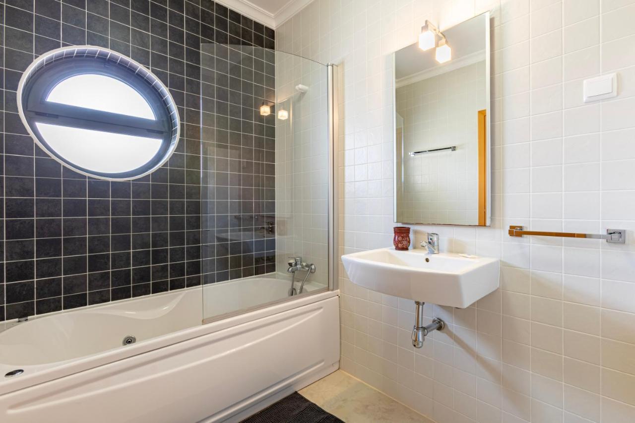 Lagos Beach Condo Eksteriør bilde
